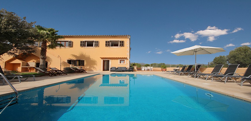 Holiday Villas Mallorca - Enjoy the south east with your family, partially barrier free Villa