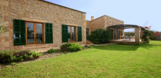 Mallorca Villas – Enjoy this rural and modern Villa  for 4 people, close to the golf courses 2