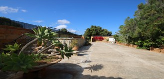 Holiday Home Cala Bona for 4 people – Walking Distance to the beach and the shops 5