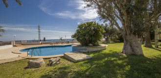 Casa vacacional con vistas al mar, familiar, cerca de la playa en Cala Millor 4