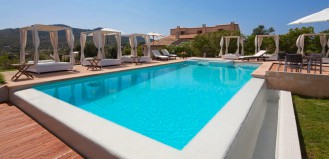 Holiday country hotel Mallorca - Suite with Air Condicioning, Terrace + court yard | Holiday Houses 1
