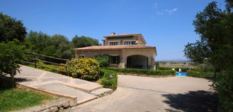 Finca Mallorca con Aire Acondicionado, Wifi y Piscina - espaciosa, ideal para familias 5