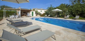 Familienfreundliche Finca Mallorca, 5 Schlafzimmer, privater Pool, W-Lan, Garten 2