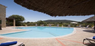 Family Holiday with Private Pool, Air Conditioning, WIFI, Rural surrounding 4