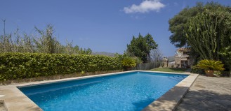 Holiday Rental Pollensa - 4 bedrooms with Air Conditioning, WiFi, stunning views 2