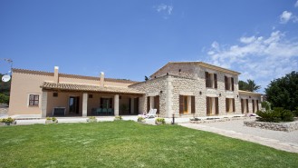 Villa Urlaub Mallorca, modern, ideal für Familien, 4 Schlafzimmern bei Son Servera 3