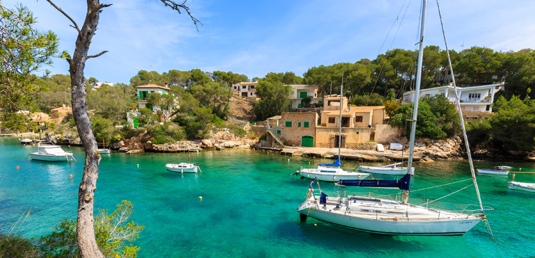 How to choose the best holiday house for rent in Mallorca for your holidays?