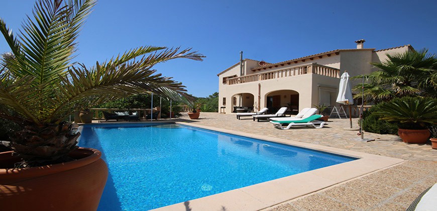 Holiday House Artà - with Airconditioning, WiFi  - 5 bedrooms, East Coast Majorca