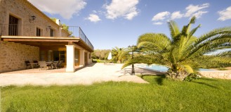 Villa Rural Mallorca - Vacaciones en plena naturaleza con 4 dormitorios y Piscina 2