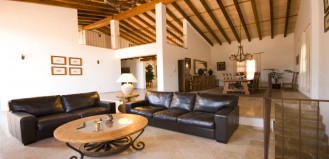 Villa Rural Mallorca - Vacaciones en plena naturaleza con 4 dormitorios y Piscina 5