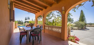 Holiday Rentals Porto Cristo, rural Villa with 3 bedrooms and Pool, perfect for Families 8