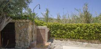 Holiday Rental Pollensa - 4 bedrooms with Air Conditioning, WiFi, stunning views 4