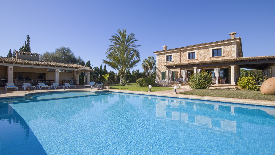 Vacaciones Villa Mallorca – 5 dormitorios, Aire Acondicionado, cerca de la Playa